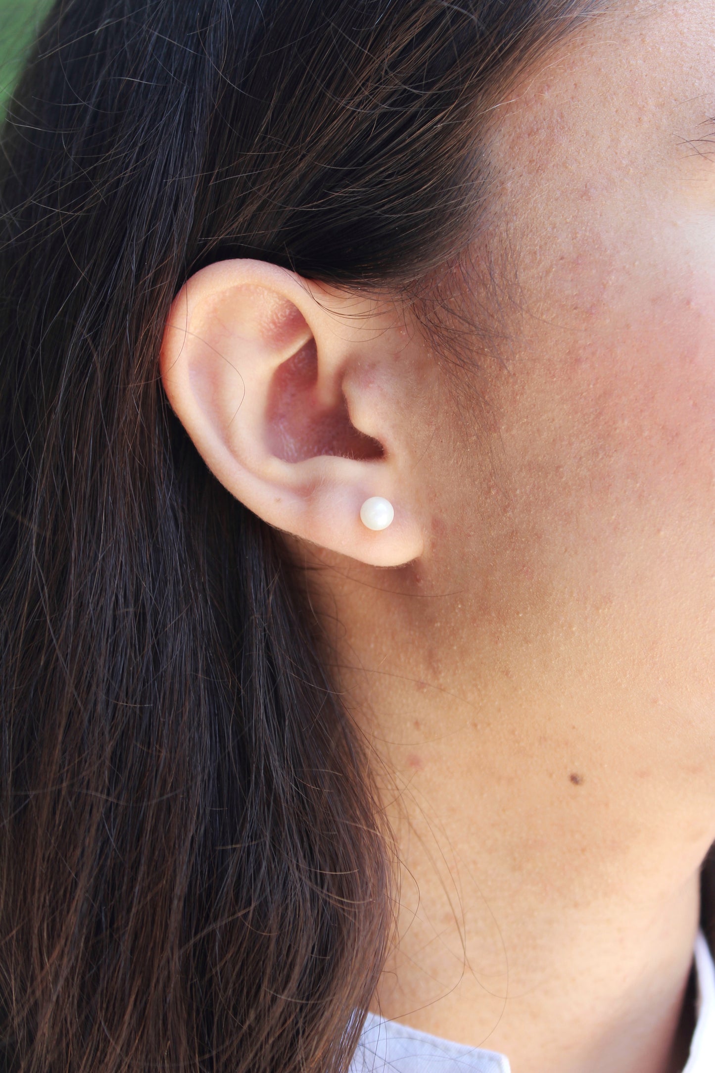 PEARL STUDS (PAIR)