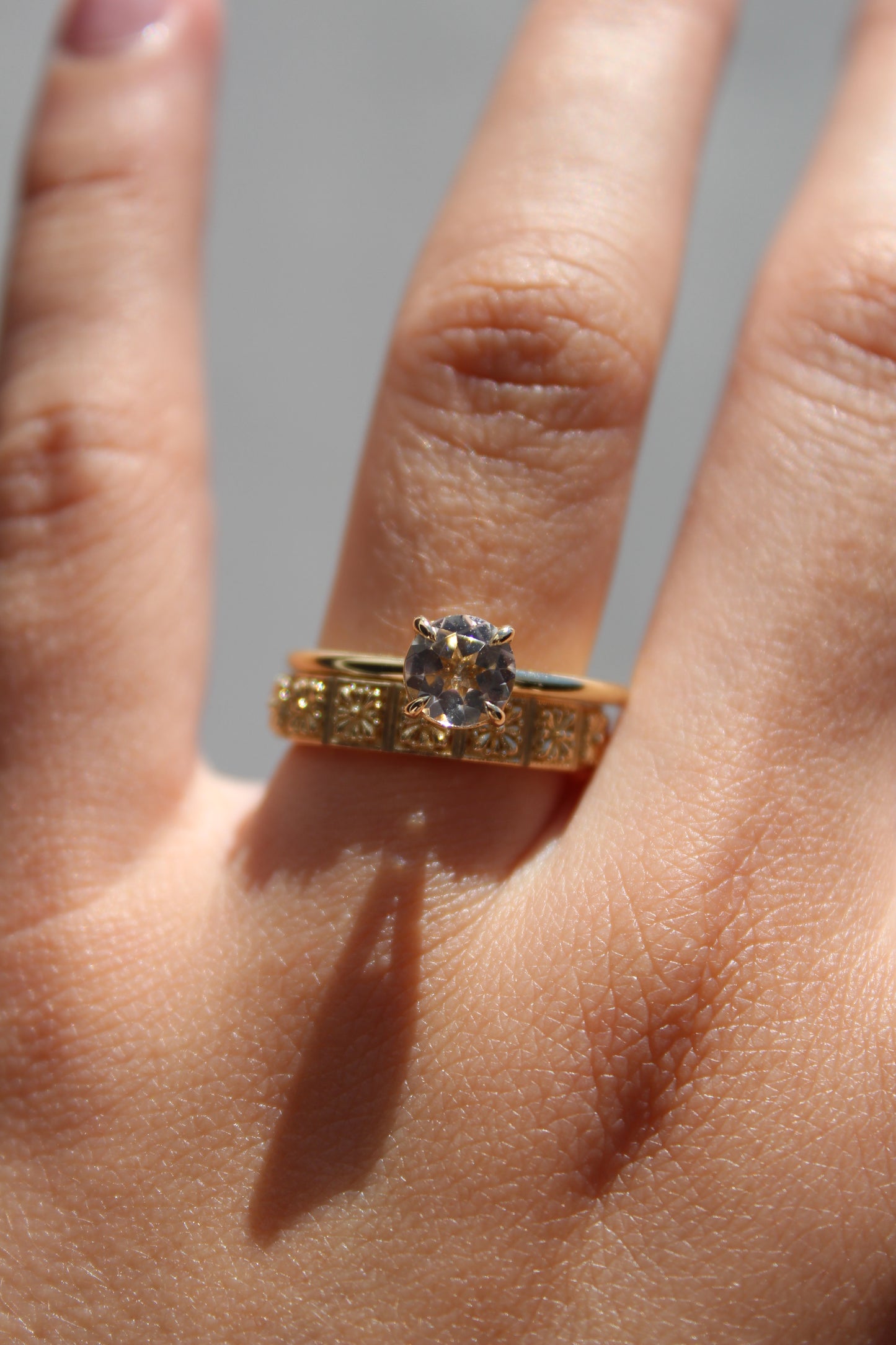 ROUND DIAMOND SOLITAIRE RING
