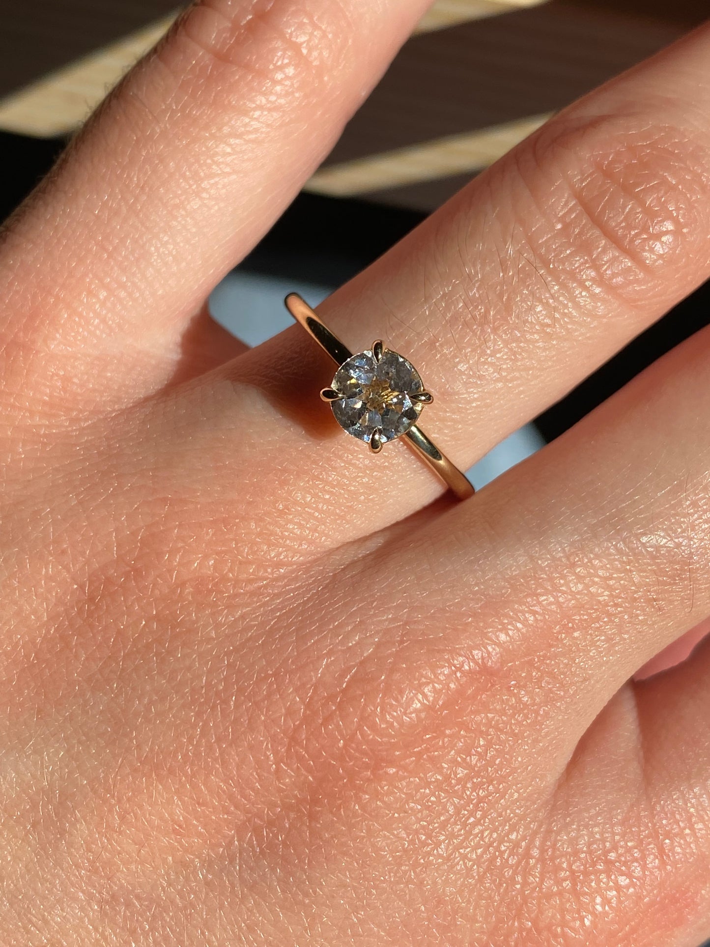 ROUND DIAMOND SOLITAIRE RING