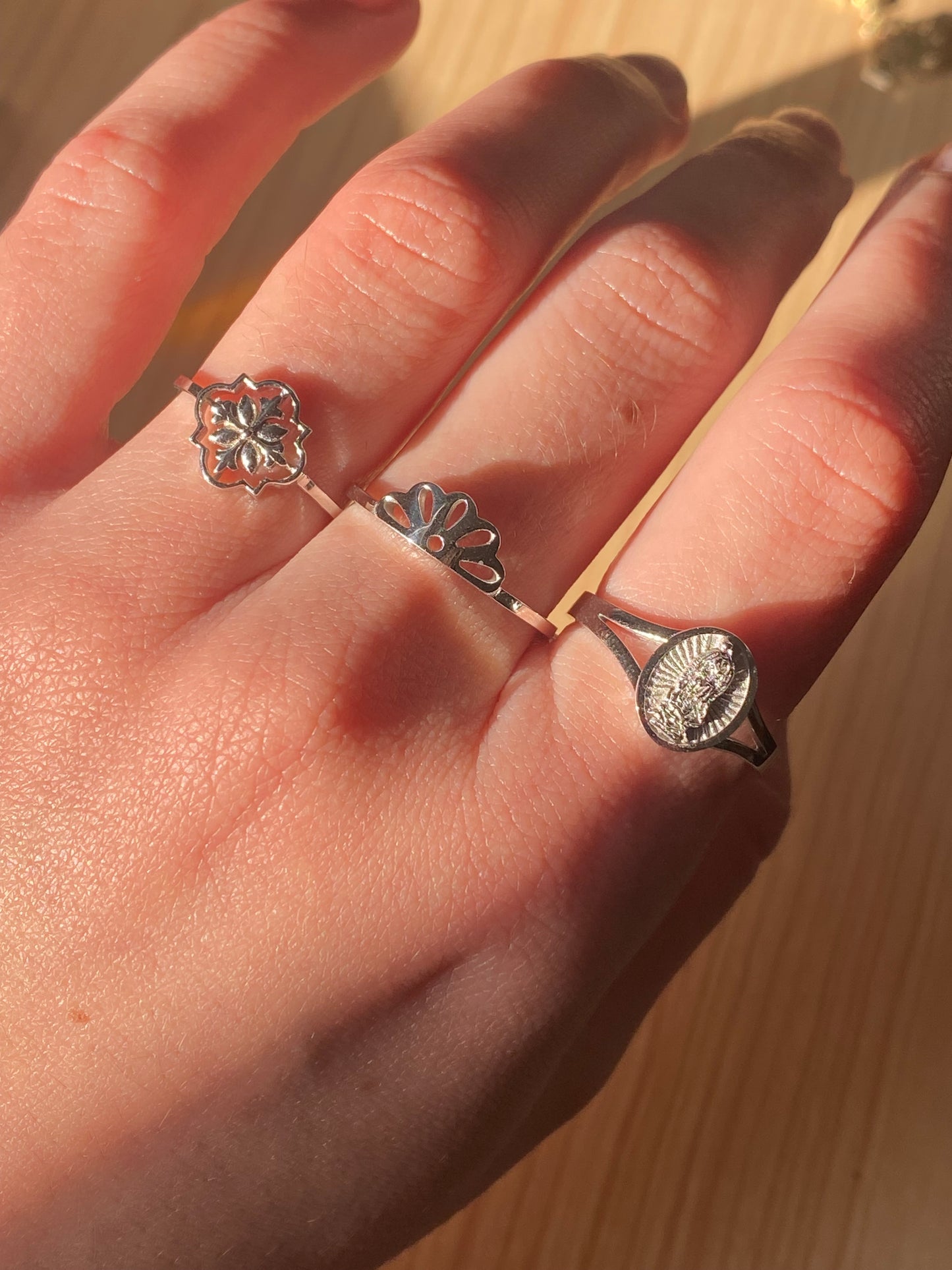 PAPEL PICADO FLOWER RING