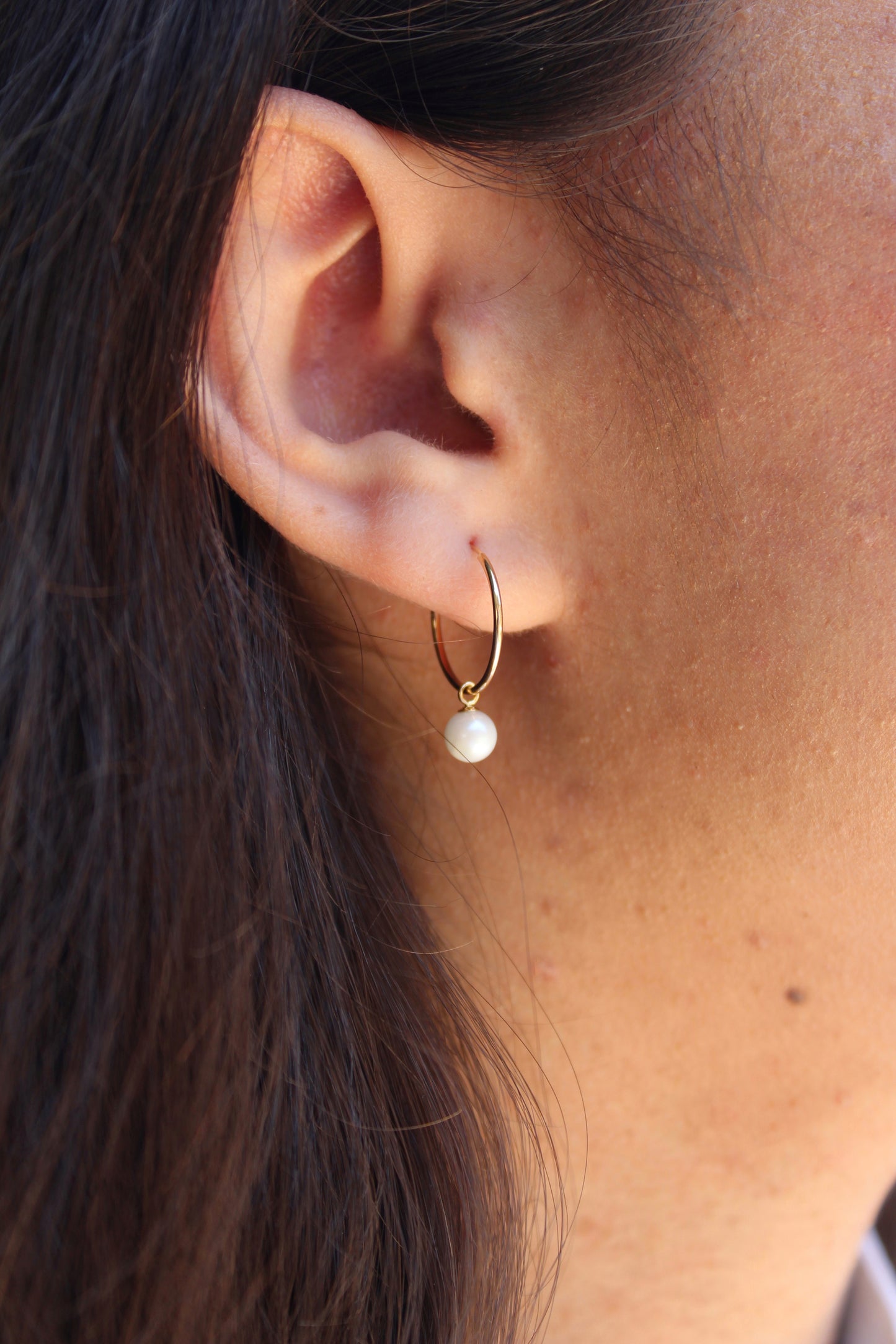 ABUELITAS PEARL DROP HOOPS (PAIR)