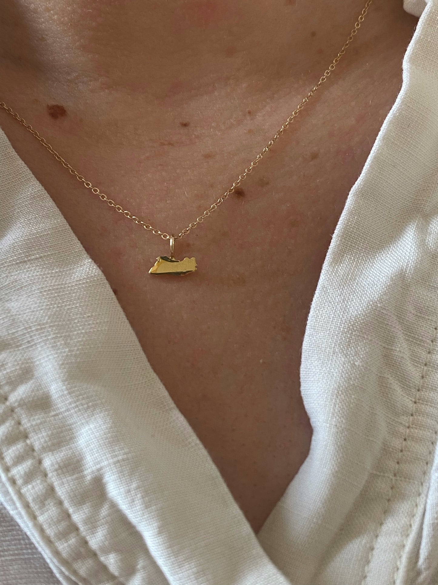 EL SALVADOR MINI ORIGIN NECKLACE