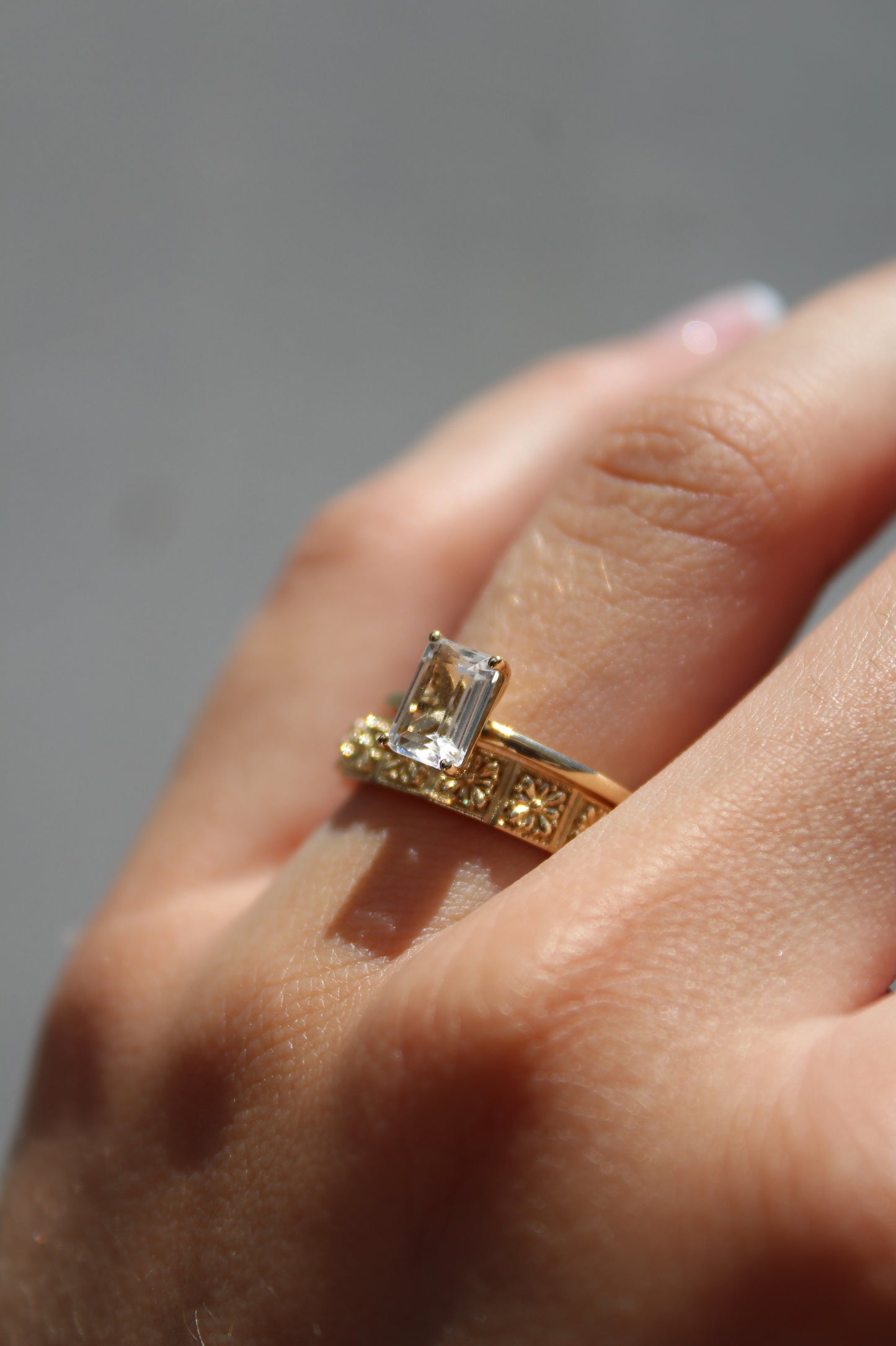 EMERALD CUT DIAMOND SOLITAIRE RING