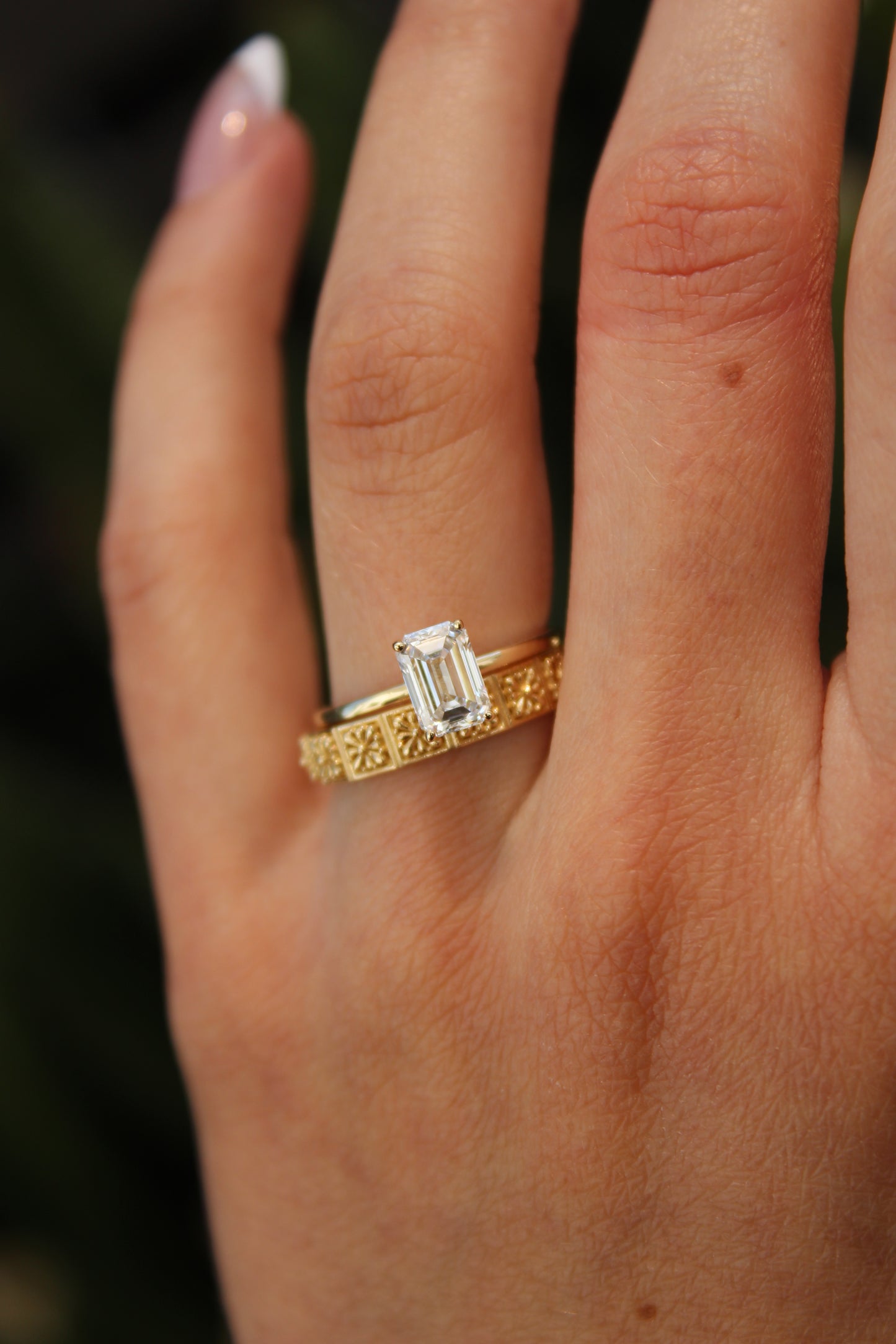 EMERALD CUT DIAMOND SOLITAIRE RING