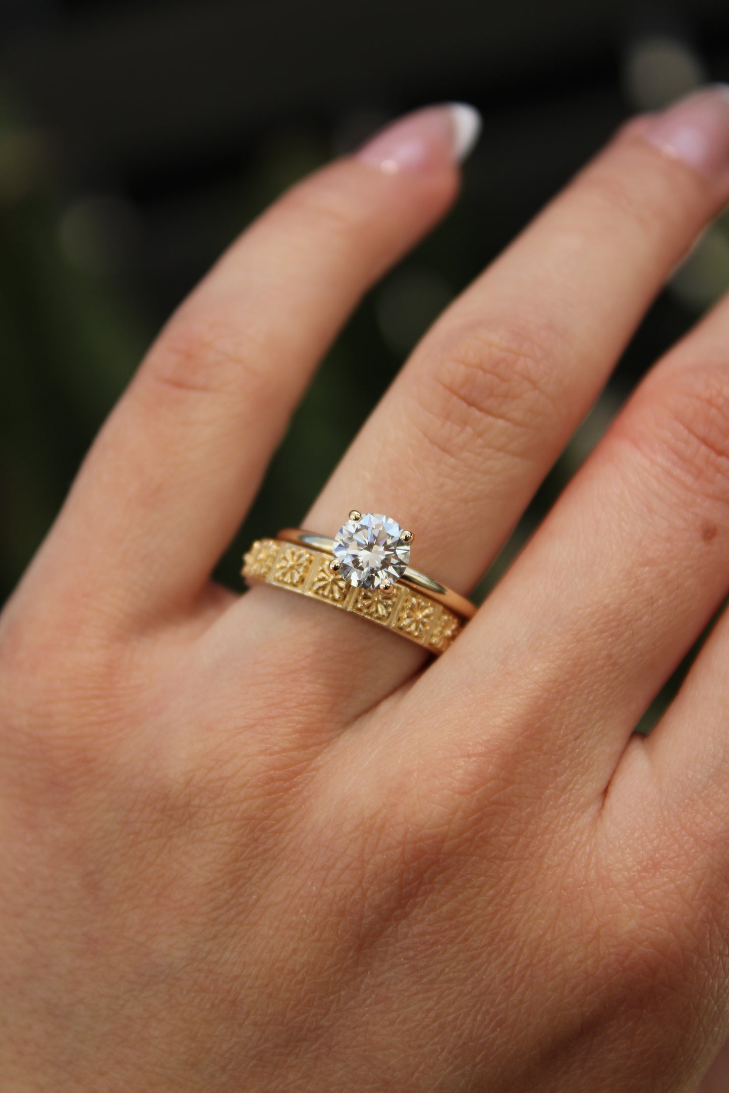 ROUND DIAMOND SOLITAIRE RING