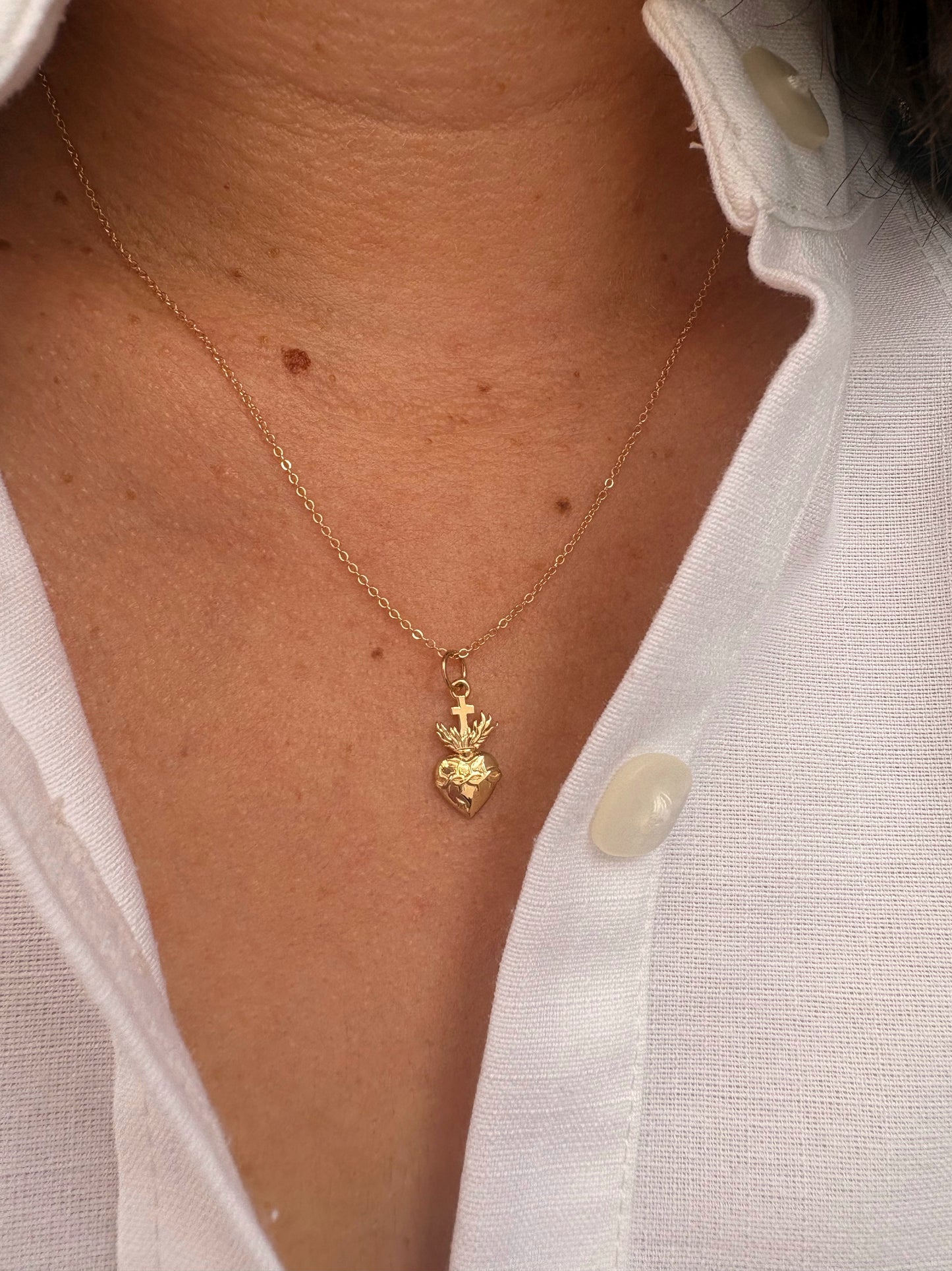 CORAZON SAGRADO NECKLACE