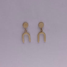 Load image into Gallery viewer, RETRO ARCH DANGLE EARRING (PAIR)
